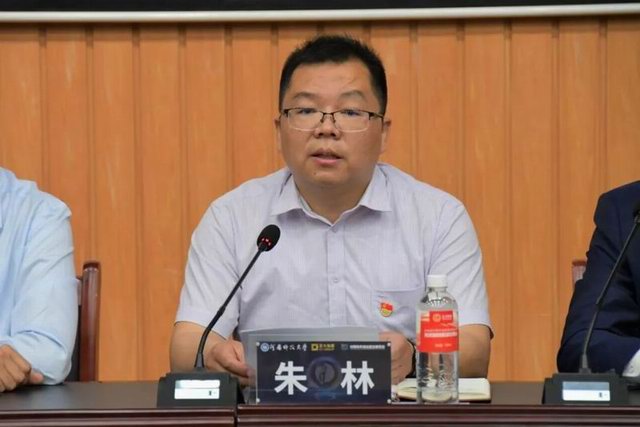 1634208678807681.jpg 3.jpg